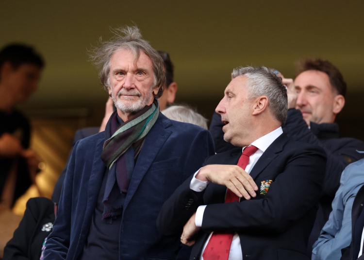 星空投注-英力士收购曼联导致尼斯资金断流,欧战资格面临严峻挑战