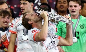 星空官网-沃克：凯恩拿冠军实至名归&amp;让他如释重负，没人会说他没有冠军了