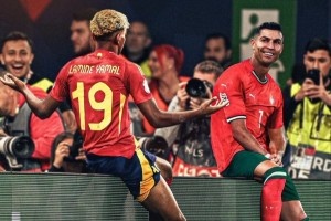 星空投注-今日趣图：他们说你将开创未来如果未来是你的，证明给我看