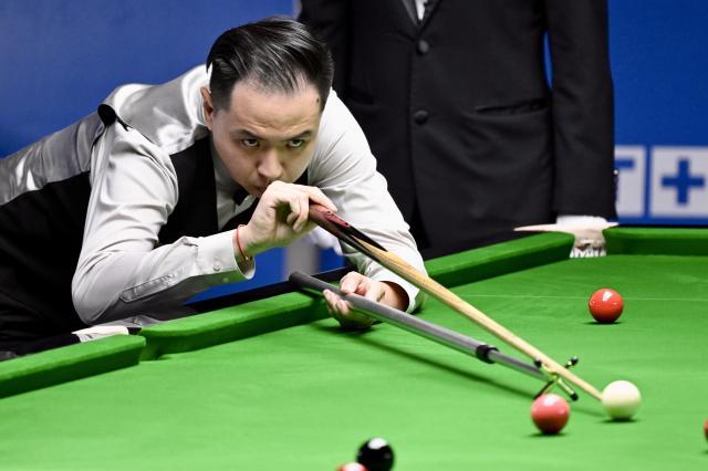 1756512022188037127.jpg 星空体育-【早报】转会闹剧+1!贝蒂斯撤回对安东尼报价