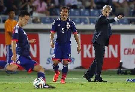 星空官网-墨西哥主帅阿吉雷：长友佑都是我的老朋友，他给我留下深刻印象