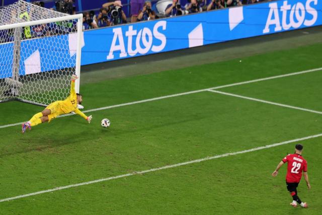 1719442249166072706.png 星空体育平台-安东尼奥·席尔瓦有罪 马丁内斯有错 葡萄牙夺冠难