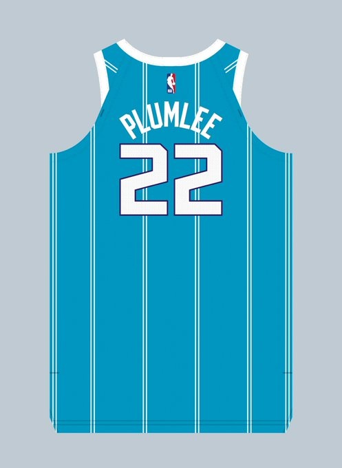 球衣记者：塞克斯顿在黄蜂穿8号&amp;丁威迪26&amp;康诺顿21&amp;普拉姆利22