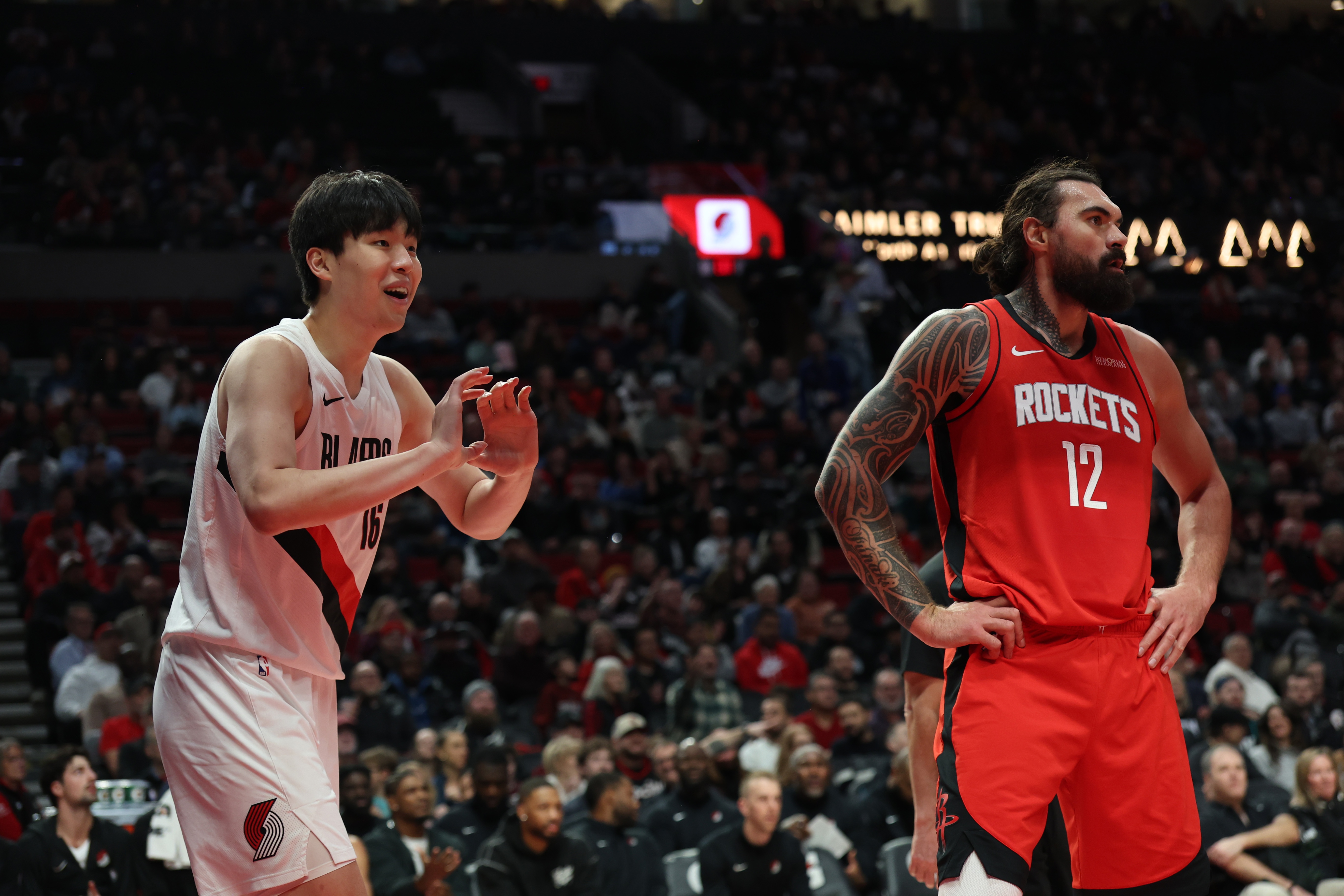 星空体育-拓媒：亚当斯的身体联盟顶级 杨瀚森直面挑战没有丝毫退缩