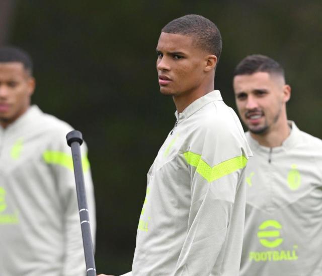 星空投注-佳夫，防线最佳勇夫！但AC米兰为何新援融入最慢？