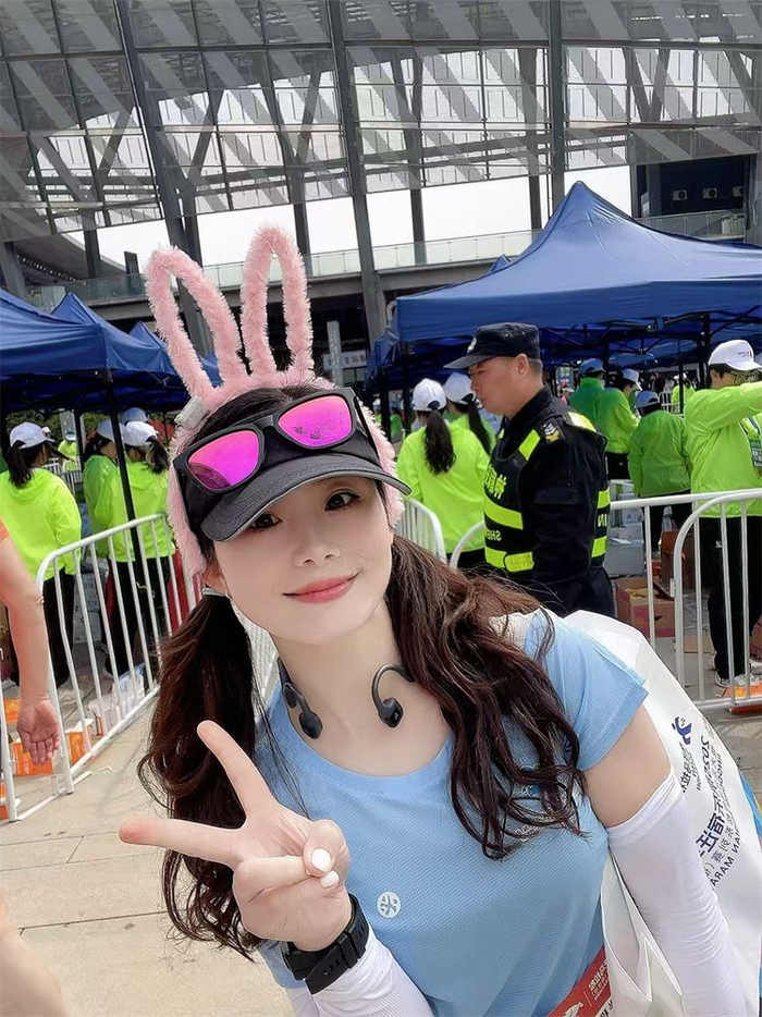 星空体育官网-迁马·跑在水美酒乡｜周娇：奔跑遇见更好的自己|半马|宿迁市|江苏省|训练|报名_新浪新闻