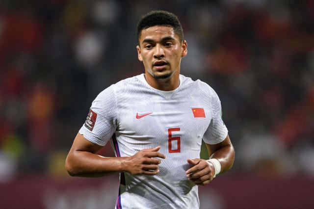 星空投注-【夜读】带着除颤器的埃里克森依旧是英超抢手货？！