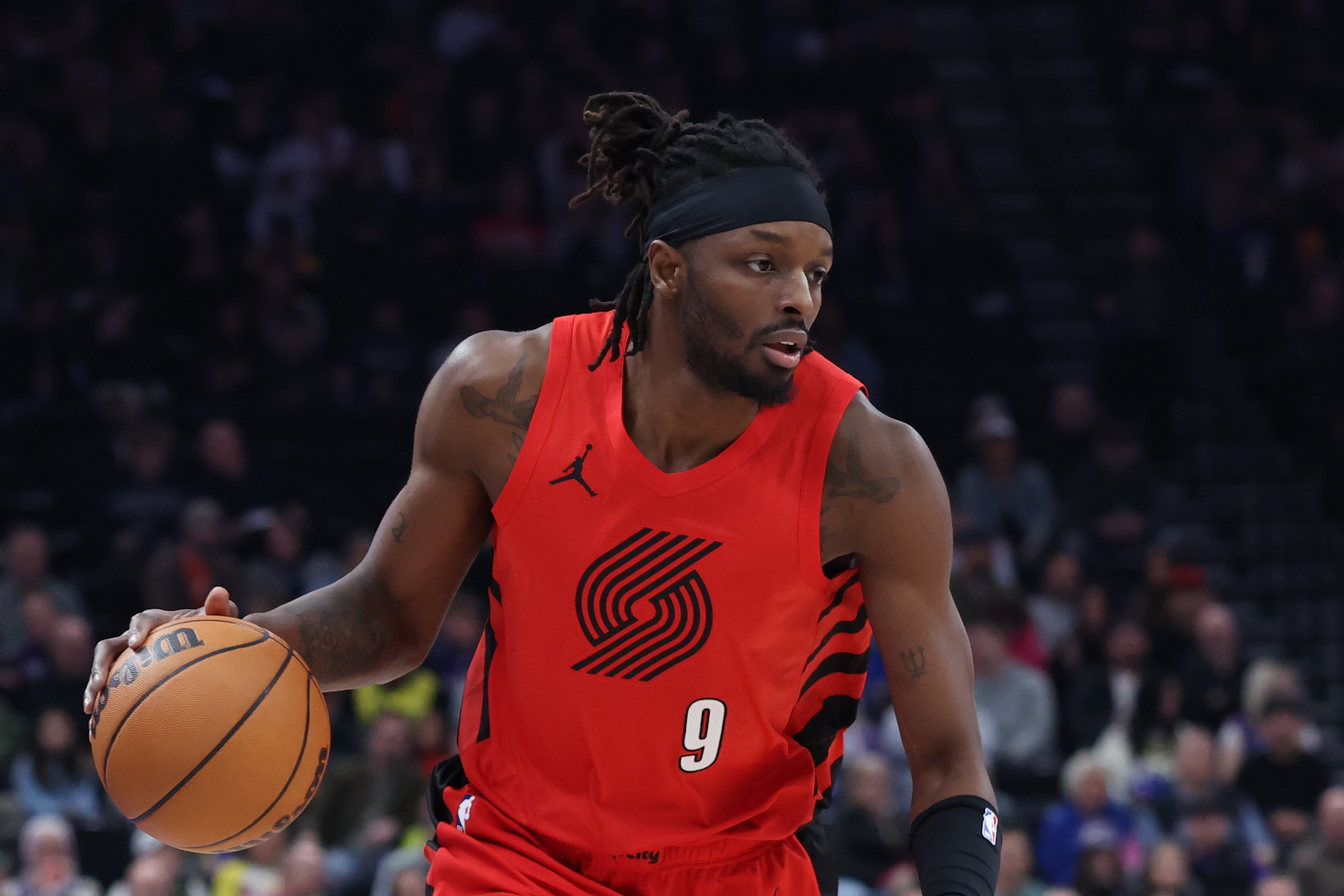 星空体育官网-好球员！格兰特18中11&amp;三分8中3砍30分9板4助 拼下4前场板